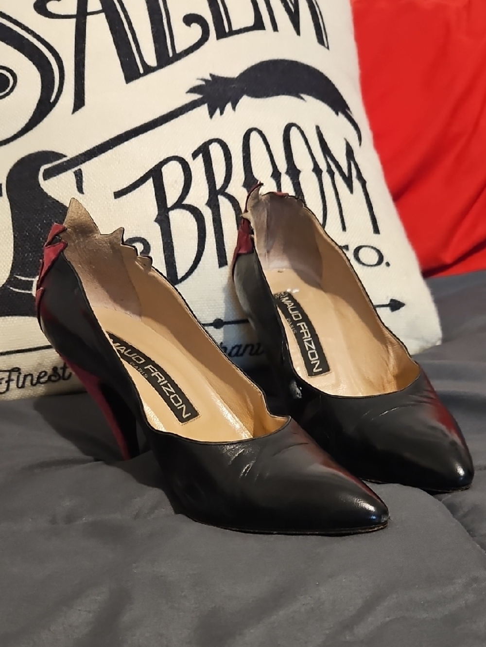 Maud Frizon Paris Black & Red Pointed Toe Pumps Shoes Size 8 Made In Italy